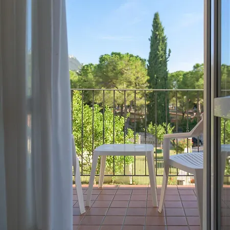 Antico Monastero Hotel 4*