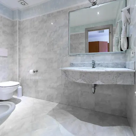 Hotel Antico Monastero 4*