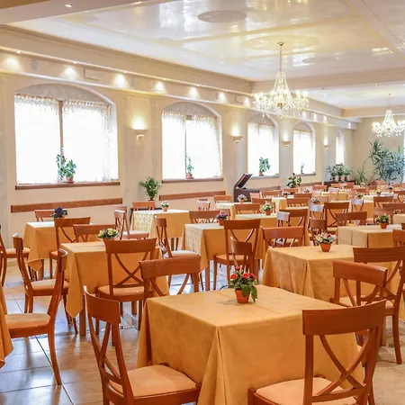 Hotel Antico Monastero 4*