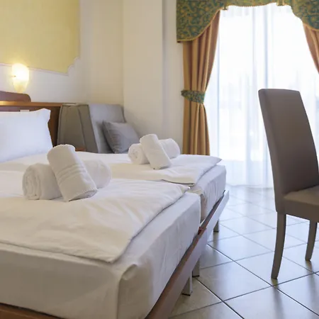 Hotel Antico Monastero 4*