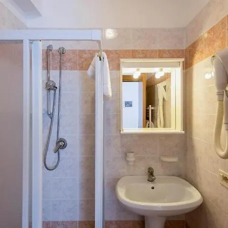 Hotel Antico Monastero 4*